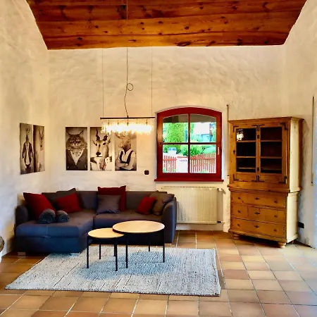Villa Altmuehl Familienvilla *