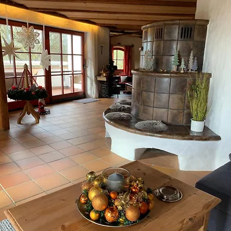 Altmuehl Familienvilla Villa *