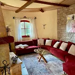 Altmuehl Familienvilla ترويشتلينغن